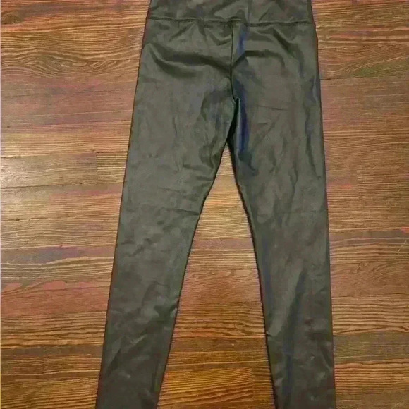 $169 Bagatelle NYC Women's Black Faux Leather Pull On Stretch Leggings Size S - Picture 3 of 5